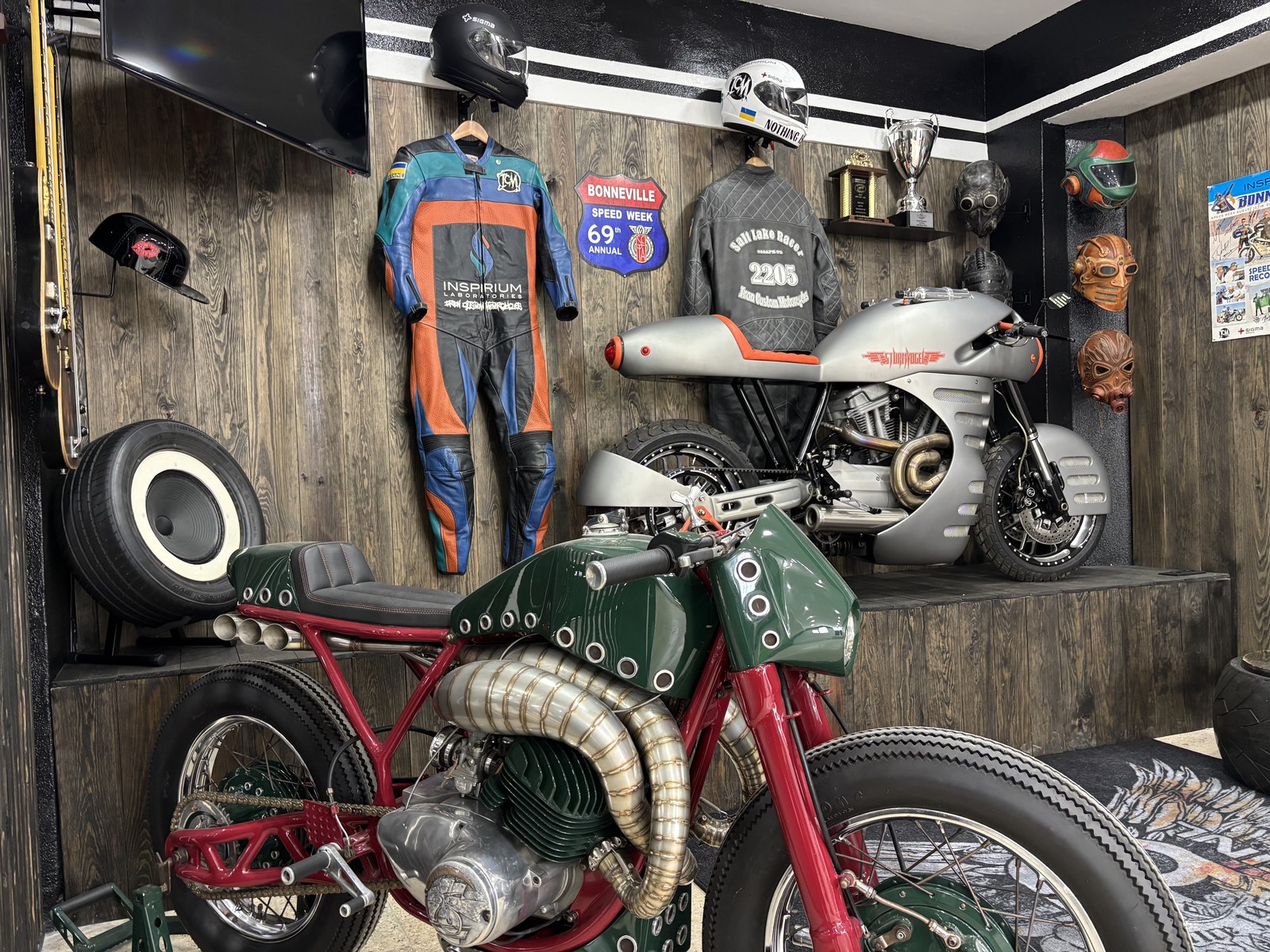 Beckman — 2016 AMD World Champion custom motorcycle in the Iron Custom Motors exhibition, Cascais