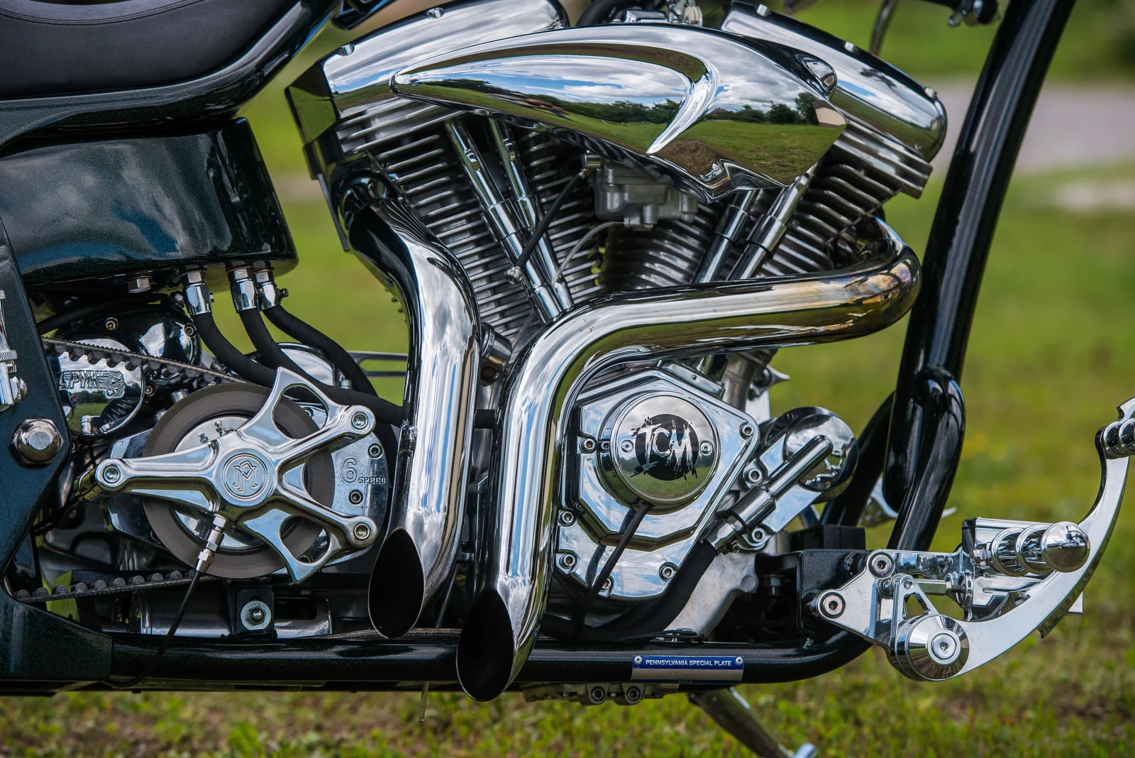 Fighter long chopper RevTech 110 engine detail